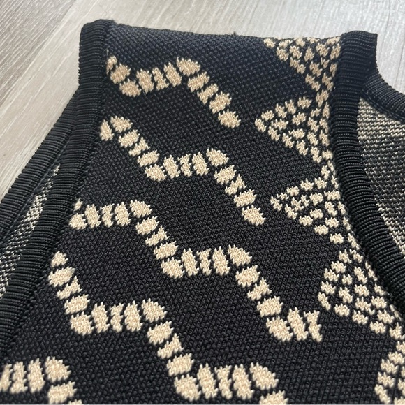 BCBGMaxazria Wilma Dress Black Cream Print Fit Flare Stretch - Picture 7 of 13